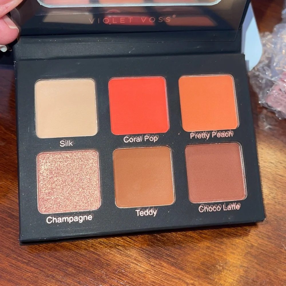 Violet Voss six smooth